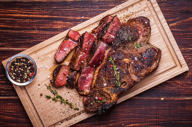 Filete de ternera en madera