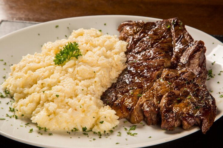 filete de ternera a la parrilla y risotto