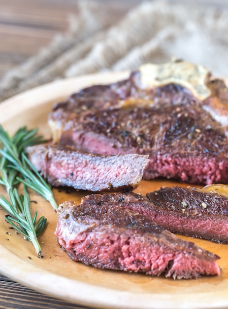 Filete de ternera con romero fresco