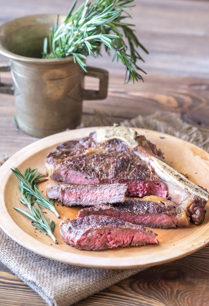 Filete de ternera con romero fresco