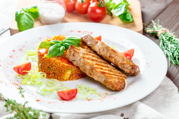 Filetes con sémola de kuskus