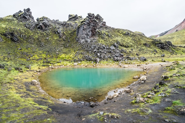 Filmado do parque nacional landmannalaugar, na islândia