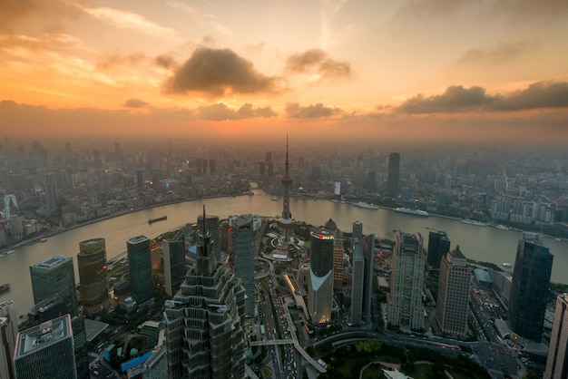Finanças de luajiazui de Shanghai e skyline de zona de comércio distrito comercial, Shanghai China