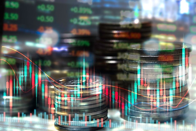 Finanzbörsen- oder Forex-Handelsdiagramm und Candlestick-Diagramm Investitionsaustauschanalyse Wirtschaftsmanagement und MünzstapelAbstrakter Finanzhintergrund