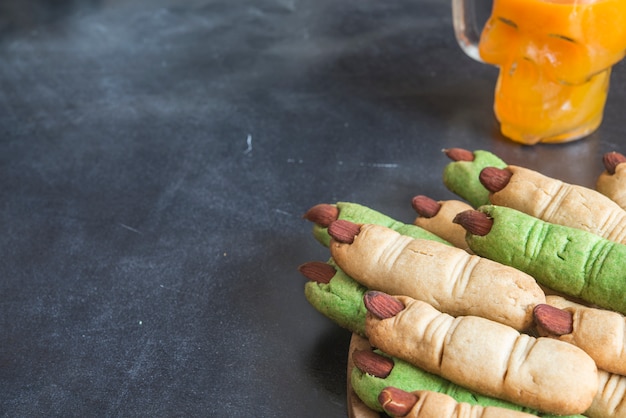 Fingerplätzchen für Halloween