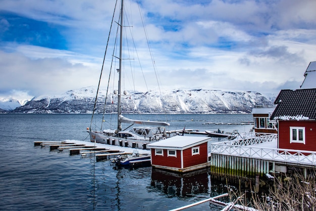 Fiordo de noruega