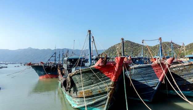 Fischerboote im Hafen