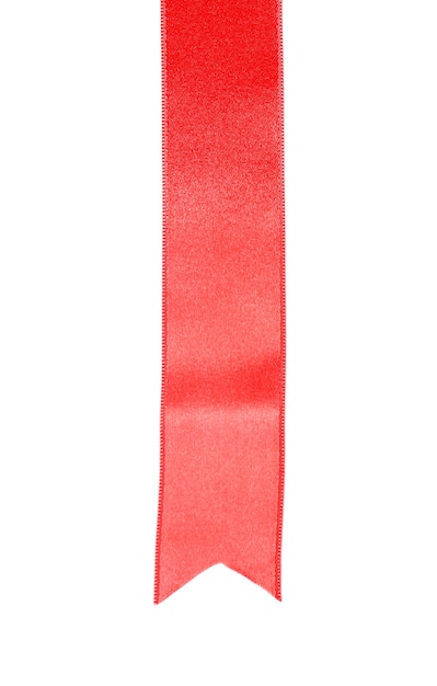 Fita de seda vermelha isolada no branco