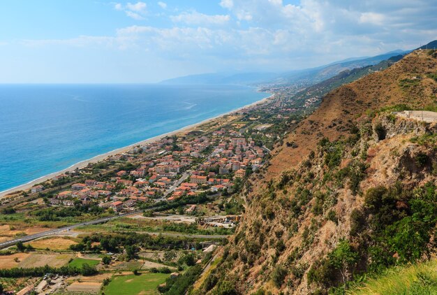 Foto fiumefreddo bruzio ciudad costa calabria italia