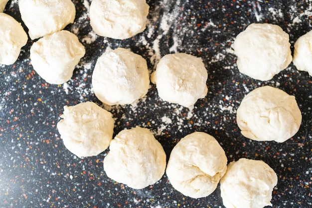 Fladenbrot backen