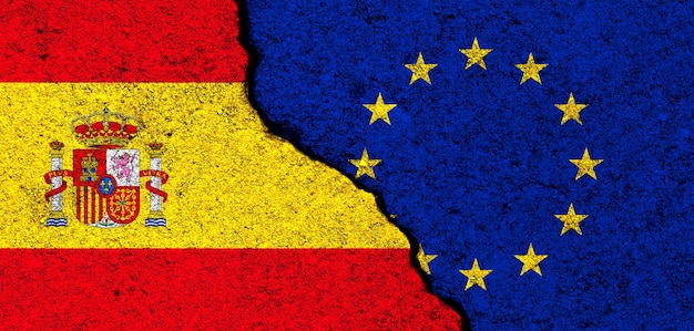 Flaggen der Europäischen Union und Spaniens Beziehungen Partnerschaft und Diplomatie Konflikt- und Freiheitskonzept Bannerfoto der EU-Allianz