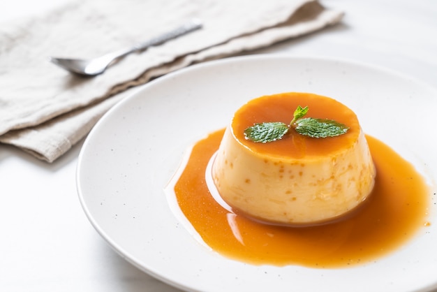 flan casero de caramelo
