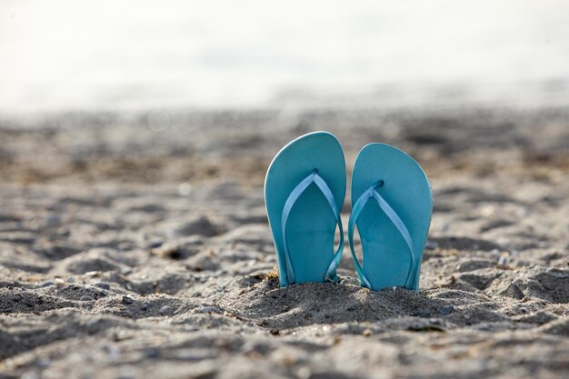 Foto flip-flops am strand