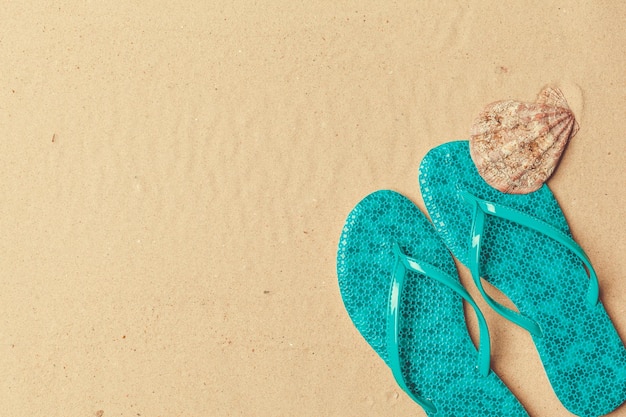 Flipflops am Strand