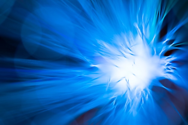Flor azul abstracta por fibras ópticas
