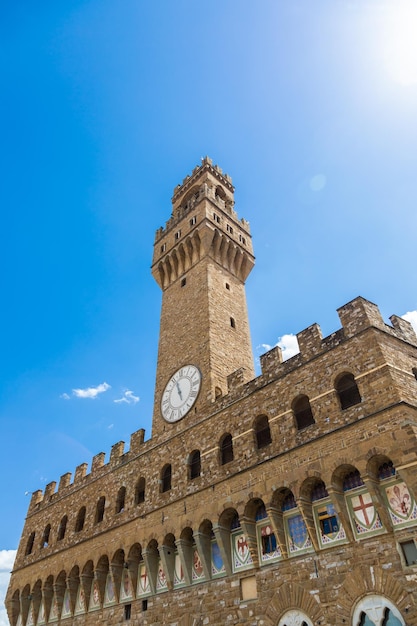 Florencia Italia La torre del Palacio Viejo llamado Palazzo Vecchio con cielo azul Copiar espacio nadie