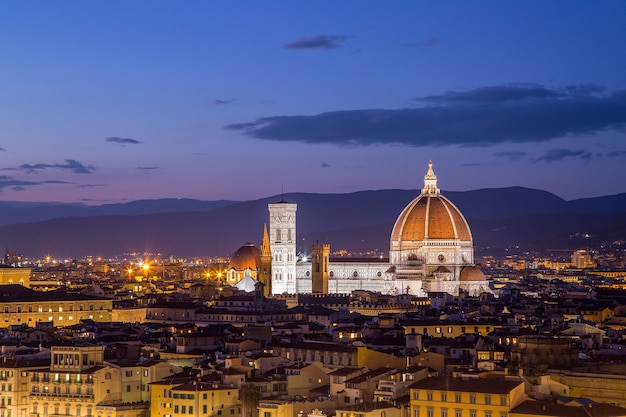 Florenz Duomo Wahrzeichen Kathedrale Gebäude Stadt in Italien.