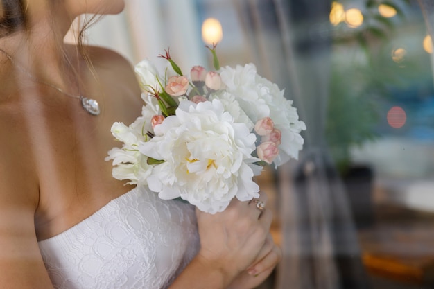 Flores artificiales para la boda