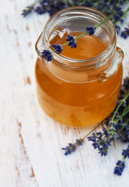 Flores de mel e lavanda