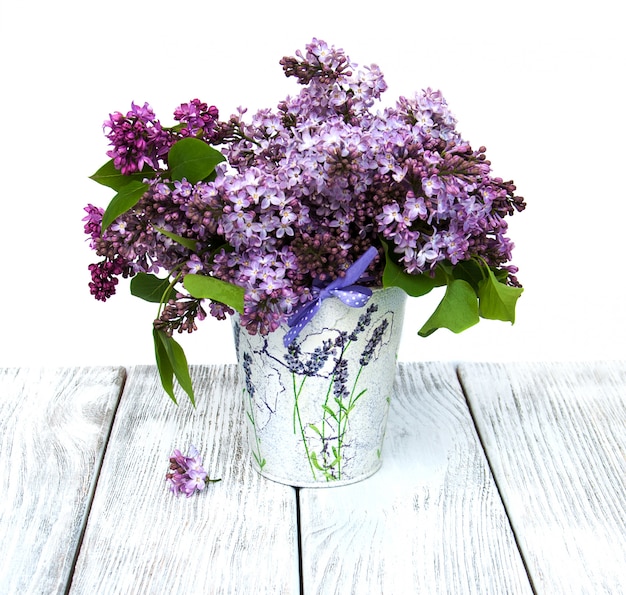 Flores lilas