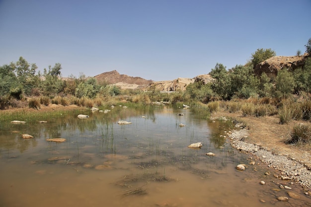 Fluss nahe Ranikot Fort in Sindh Pakistan