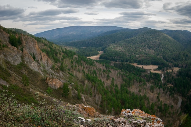 Flussschlucht in der russischen Taiga