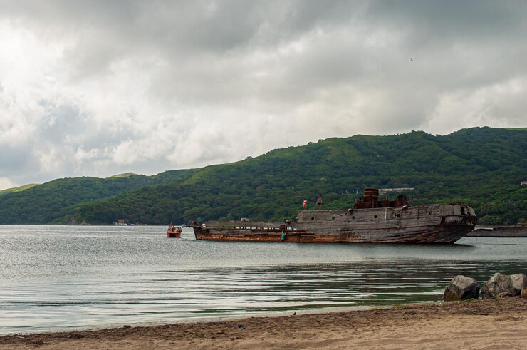 Foto foco turva. turismo e viagens marítimas. descanse no mar.