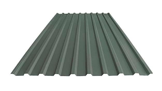 Folha de metal de perfil de ondulação da onda do telhado textura de madeira colorida isolada em fundo branco