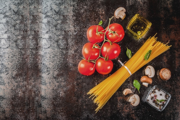 Fondo de alimentos, ingredientes para cocinar la cena.