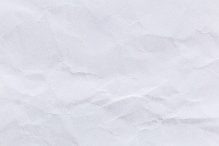 Fondo arrugado del Libro Blanco para el diseño de concepto de la comunicación empresarial y de la educación.