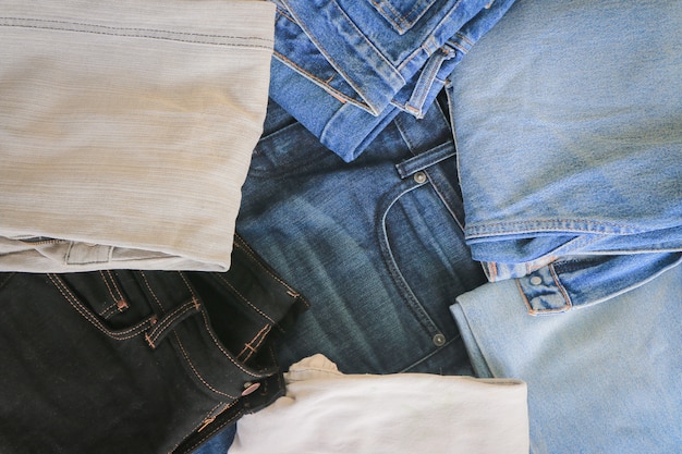 Fondo azul de la textura de los pantalones vaqueros del dril de algodón