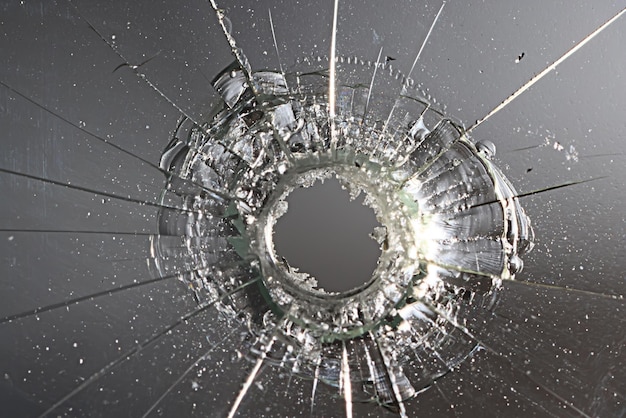 fondo bala agujero vidrio resumen crimen pistola tiro