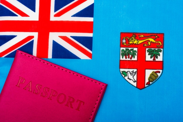 En el fondo de la bandera de Fiji hay un pasaporte