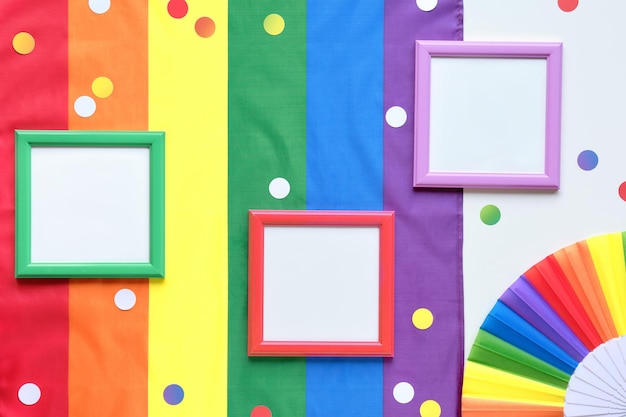 Fondo de la bandera LGBT del arco iris con ventilador de marcos Espacio de texto en marcos Feliz mes del orgullo Decoración plana del orgullo LGBT Arreglo del mes de conciencia de la diversidad de junio