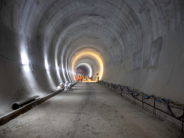 Foto fondo borroso del sitio de construcción del túnel ferroviario