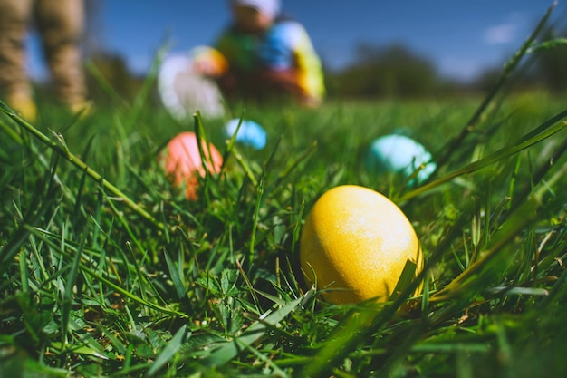 Fondo de caza de huevos de Pascua