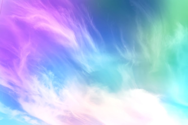 Fondo con cielo degradado en nubes nocturnas