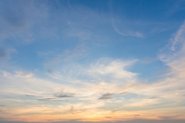 Foto fondo de cielo y nubes