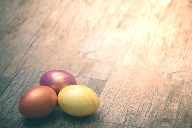 Fondo colorido de huevos de Pascua Felices Pascuas