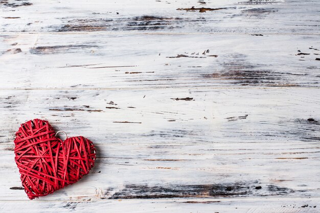 Fondo con corazones, san valentín. Día de San Valentín. Amor. corazones de mimbre. Romántico.