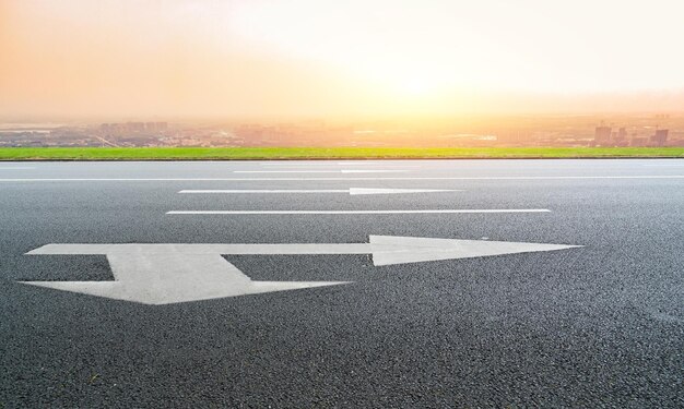 Fondo de edificios de carreteras y ciudades modernas chinas