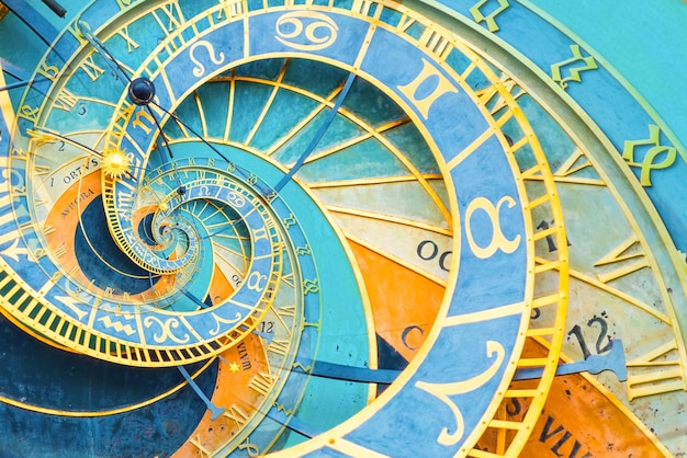 Foto fondo de efecto droste basado en el reloj astronómico de praga. diseño abstracto de conceptos relacionados con la astrología, la fantasía, el tiempo y la magia.