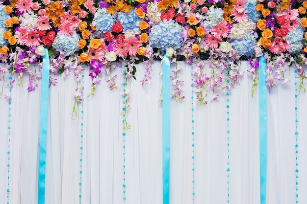 Fondo de flores hermosas para la escena de la boda