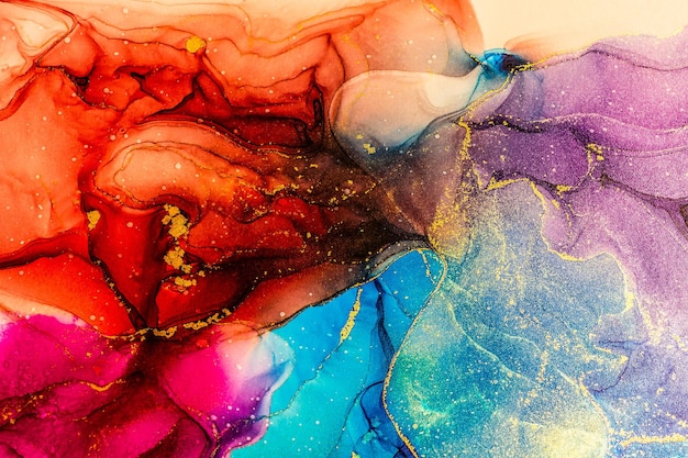 Fondo fluido de color brillante abstracto, pintura de alcohol dibujada a mano con rayas doradas, textura de técnica de tinta líquida para diseño de fondo de alta resolución