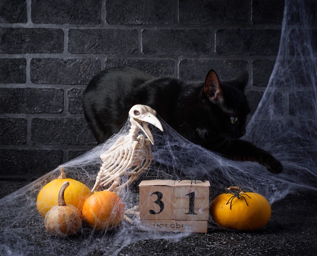 Fondo de Halloween con calendario de madera