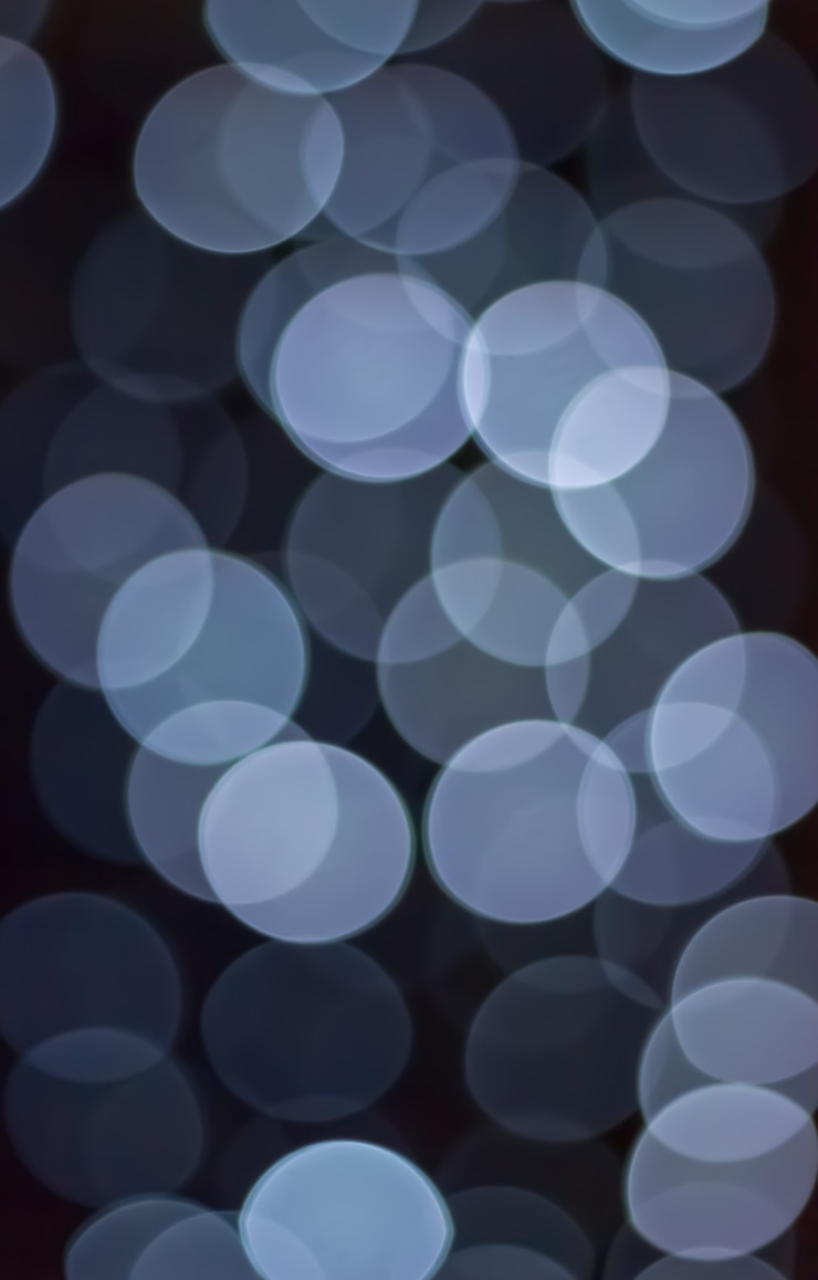 Foto fondo de luces de navidad borrosa. bokeh de luz abstracta.