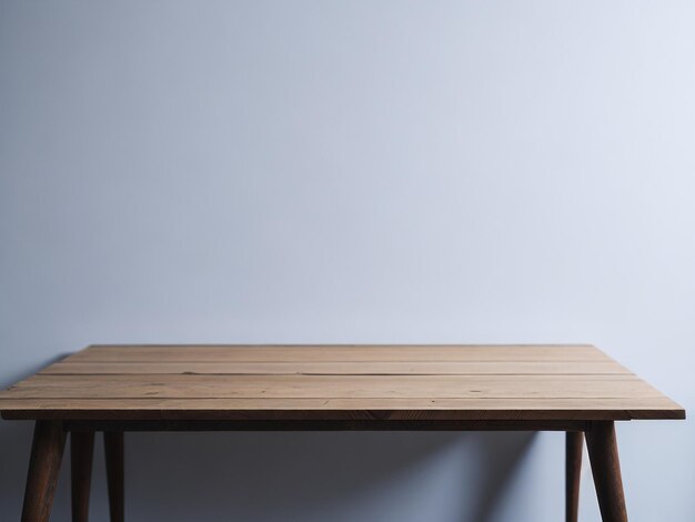 Fondo de madera blanco en blanco de textura de mesa utilizado para la exhibición de productos y la presentación de productos