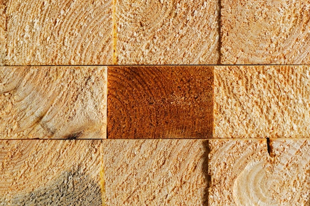 Fondo de madera Muchas barras de madera están apiladas Vista frontal Superficie plana con textura de madera