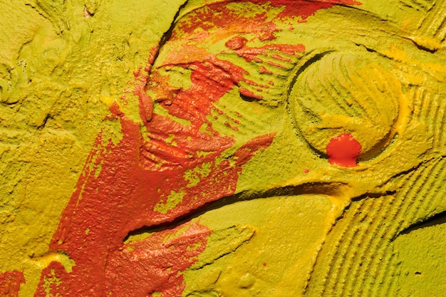 Fondo de masilla multicolor decorativa Textura de pared con pasta de relleno aplicada con espátula guiones caóticos y trazos sobre yeso Diseño creativo patrón de piedra cementxA