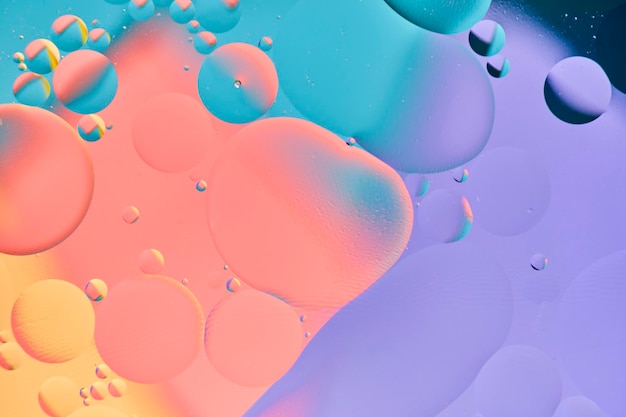 Fondo multicolor abstracto y brillante con círculos de aceite